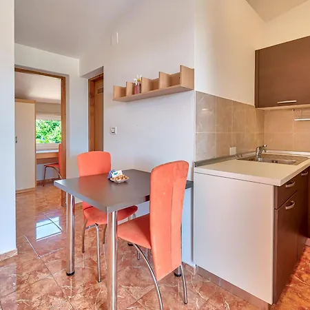 Appartamento Teuta - A And A Sea View
