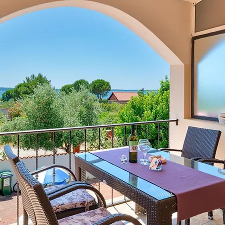 Appartamento Teuta - A And A Sea View