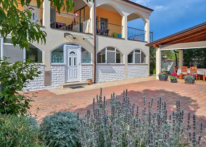 Teuta - A And A Sea View * 페로이