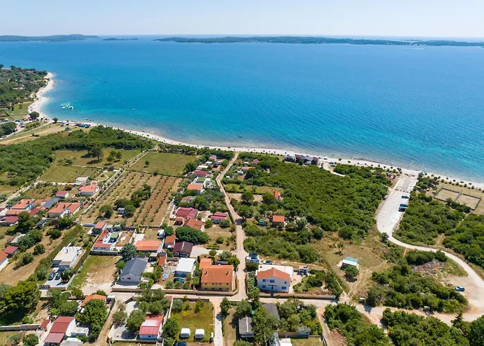 Teuta - A And A Sea View * Peroj